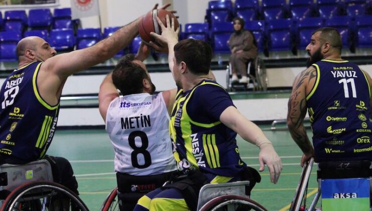 Fenerbahçe İstanbul Jet Farklı Kazandı