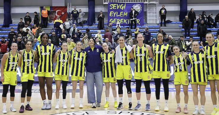 FENERBAHÇE OPET FİNALDE