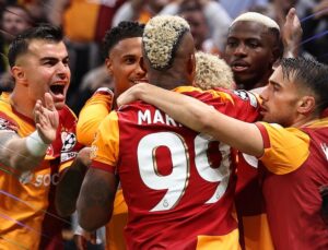 GALATASARAY ANFIELD’DE TUR PEŞİNDE