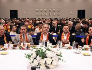 GALATASARAYLILAR İFTARDA BULUŞTU