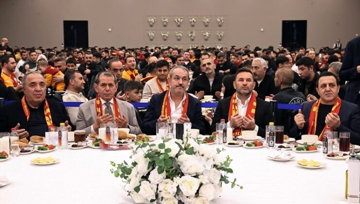 GALATASARAYLILAR İFTARDA BULUŞTU