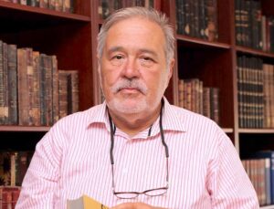 İLBER ORTAYLI YAŞAMINI YİTİRDİ!