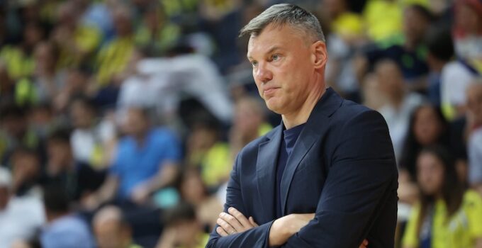 JASIKEVICIUS DUBAİ’DE MAHSUR KALDI!