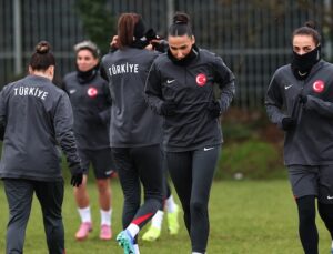 Kadın A Millî Takımı Belfast’ta Çalışmalara Başladı