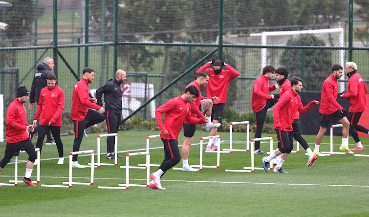 KOSOVA MAÇININ HAZIRLIKLARI SÜRÜYOR