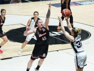 MERSİN YARI FİNALE YÜKSELDİ