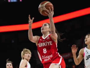 MİLLİLER JAPONYA’YI MAĞLUP ETTİ