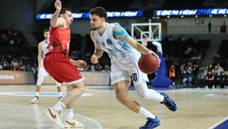 Türk Telekom Çeyrek Finalde