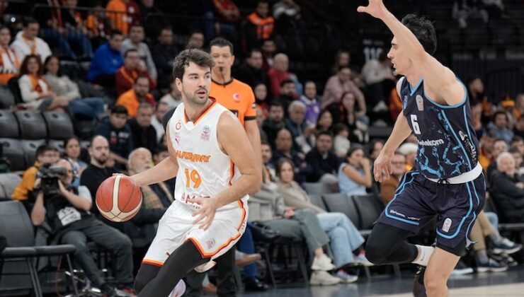 TÜRK TELEKOM GALATASARAY’I DEVİRDİ