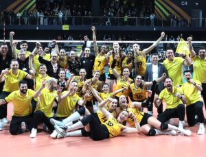 VAKIFBANK FİNAL FOUR’A ABONE!