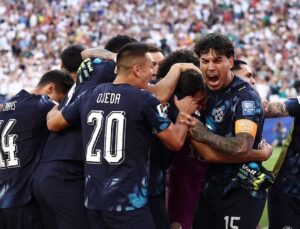ALMANYA PENALTILARLA YIKILDI