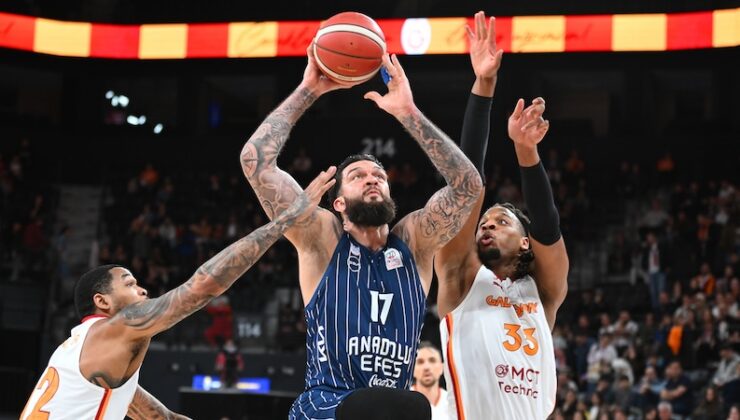 ANADOLU EFES G.SARAY’I MAĞLUP ETTİ