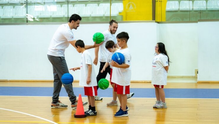 Anadolu Efes One Team Ödülleri’nde Finalde
