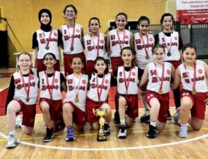ASAŞ U11 Kız Basketbol Takımı Şampiyon Oldu