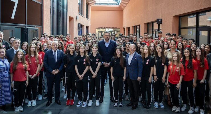 BASKETBOL LİSESİNDE İKİNCİ YIL