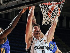 BEŞİKTAŞ’TAN TARİHİ GALİBİYET