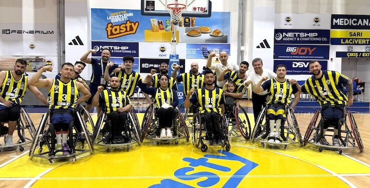 Fenerbahçe İstanbul Jet Ligi Lider Tamamladı