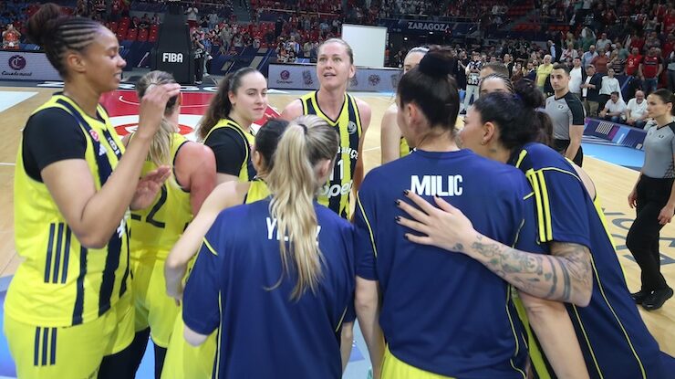 FENERBAHÇE OPET FİNALDE
