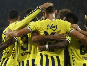 FENERBAHÇE’DEN 4 GOLLÜ GALİBİYET