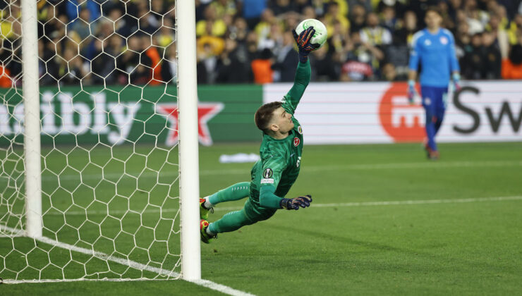 FENERBAHÇE’DEN TRANSFER YALANLAMASI