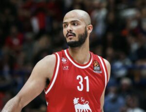 FENERBAHÇE’YE FORVET TAKVİYESİ
