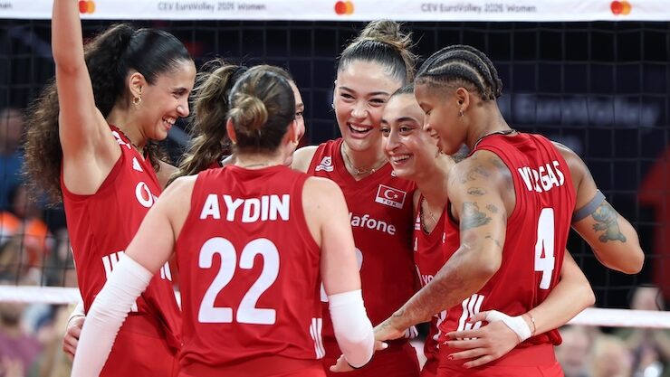 FİLENİN SULTANLARI 4’TE 4 YAPTI