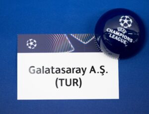 GALATASARAY’A DEV RAKİPLER!