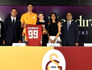 GALATASARAY’DA HEDEF 3 KUPA