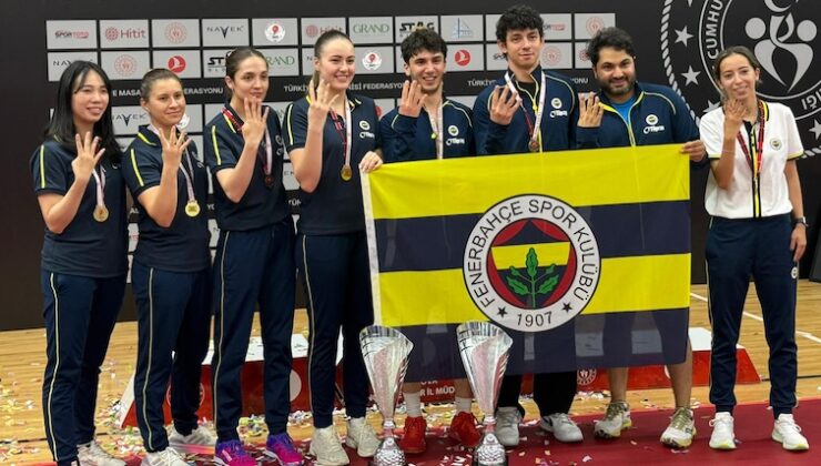 MASA TENİSİNDE ÇİFTE ÇİFTE ZAFER