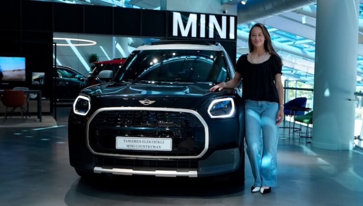 MINI, Zeynep Sönmez ile İş Birliğini Yeniledi