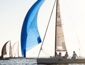 OLYMPOS REGATTA’DA HEYECAN SÜRÜYOR