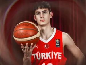 ÖMER KUTLUAY BABASININ İZİNDE