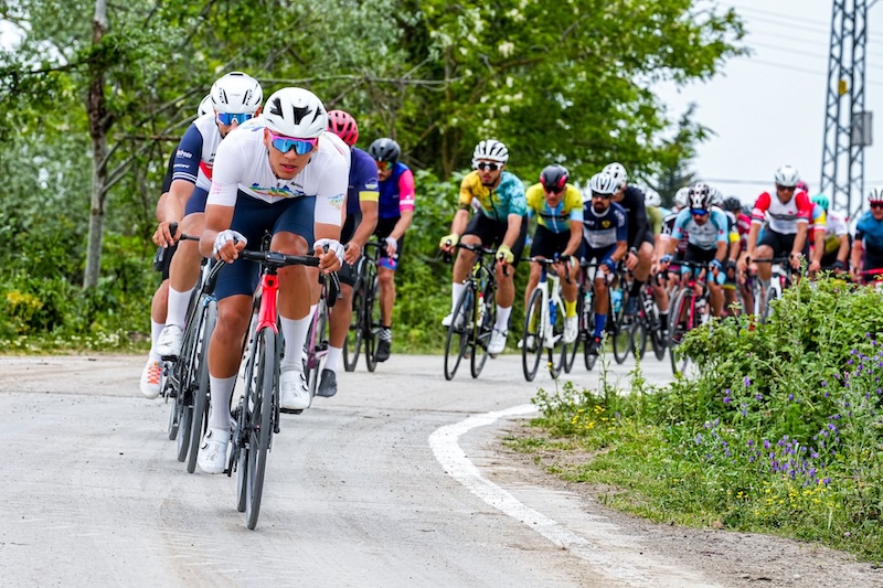Pedallar Karadeniz’in Kalbinde Dönecek