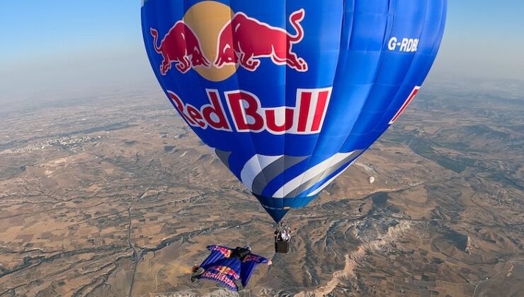 Red Bull Sporcusundan Kapadokya’da Nefes Kesen Uçuş