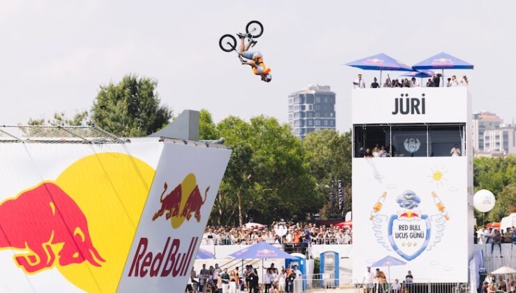 Red Bull Uçuş Günü Caddebostan’a Dönüyor