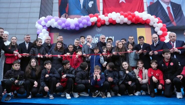 SİNOP STADI TÖRENLE AÇILDI