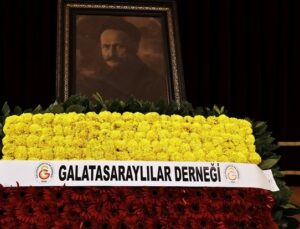Tevfik Fikret Galatasaray Lisesi’nde Anıldı