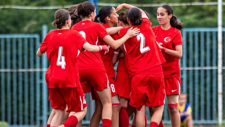 U16 Kız Millî Takımımız Slovakya’yı Geçti