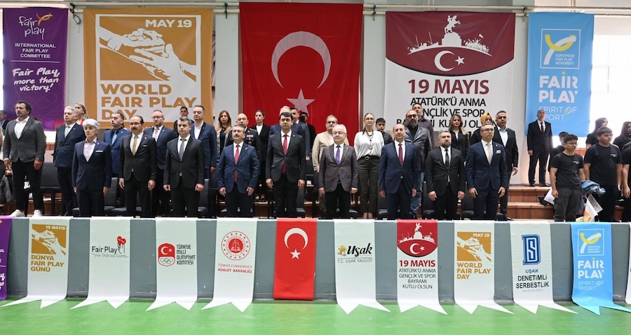 UŞAK’TA “DÜNYA FAİR PLAY GÜNÜ” COŞKUSU