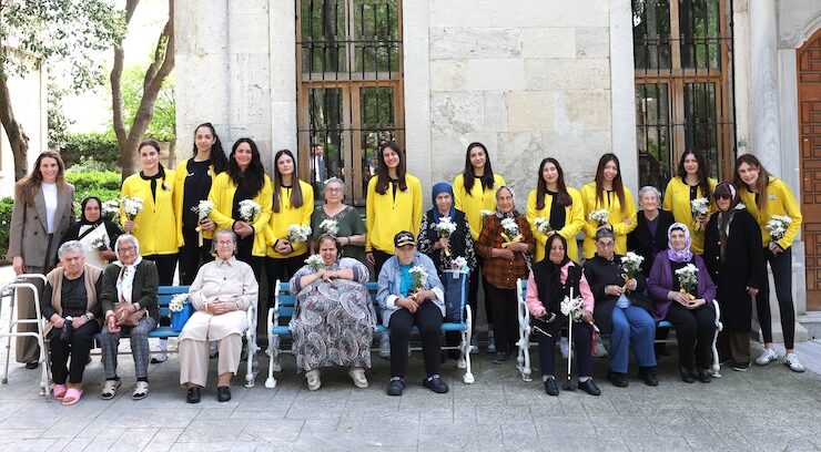 VakıfBank Spor Kulübü’nden Darülaceze’ye ziyaret