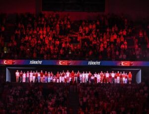 Vodafone’dan Sultanlara Hologram Desteği