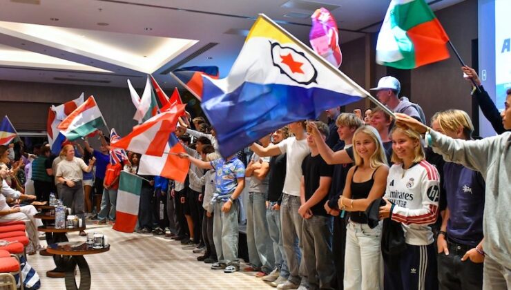 Alaçatı Windfest 15 Ülkeden 134 Sporcuyla Başladı