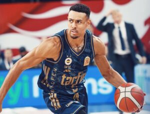 FENERBAHÇE TARFİN’DEN 100 SAYI