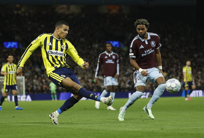 FENERBAHÇE’YE İNGİLTERE’DE AĞIR DARBE