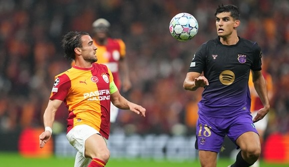 GALATASARAY BARÇA’YA DİRENEMEDİ!