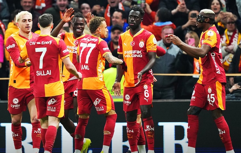 GALATASARAY’IN RAKİBİ BARCELONA