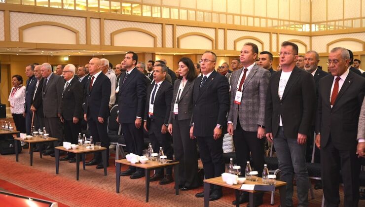 Türkiye Bisiklet Federasyonu Yönetimi Güven Tazeledi
